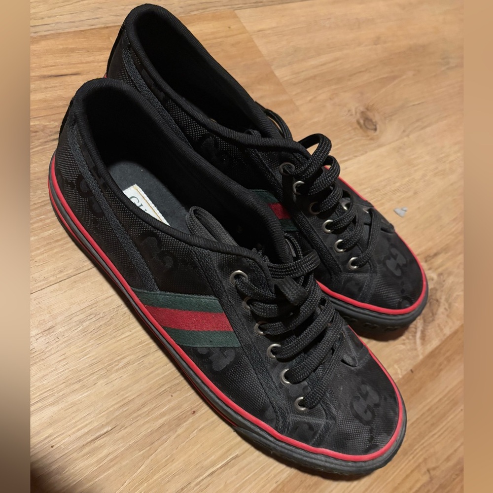 Authentic Men’s Gucci Sneakers